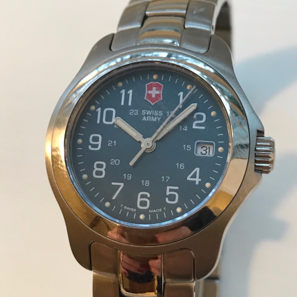 Victorinox Swiss Army Maverick Watch
